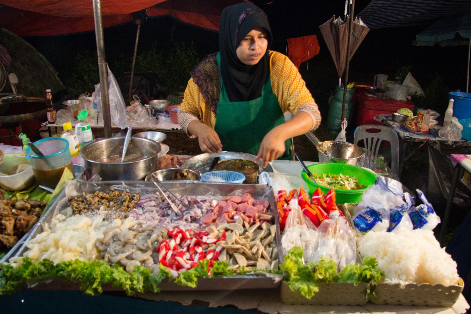 Ko Lanta, targ, jedzenie, street food