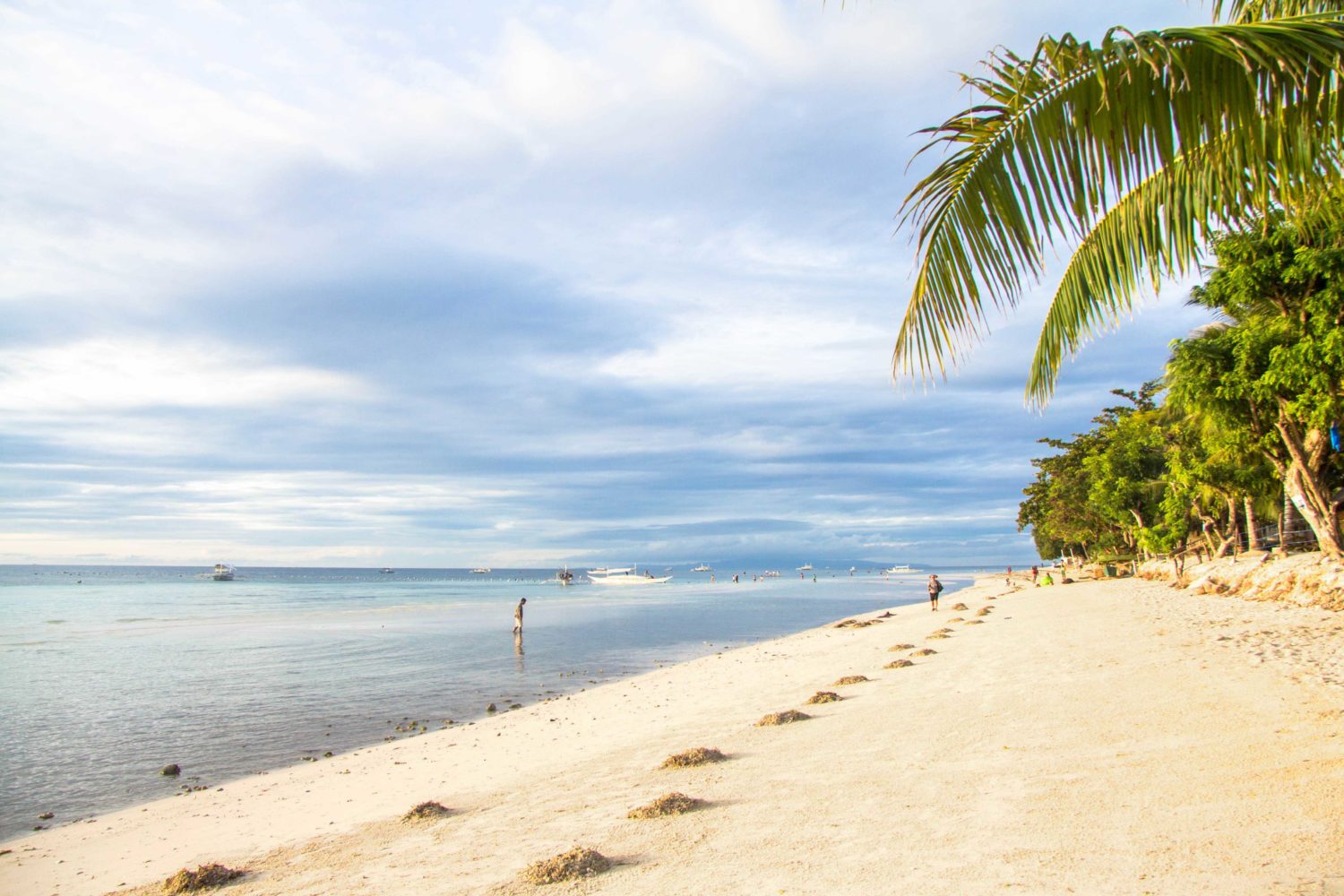 Dumaluan Beach