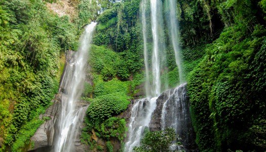 Co kryje się w głębi wyspy – Sekumpul Waterfalls i wulkany na Bali